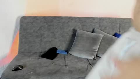 Alex Woll online show from February 2, 11:13 pm