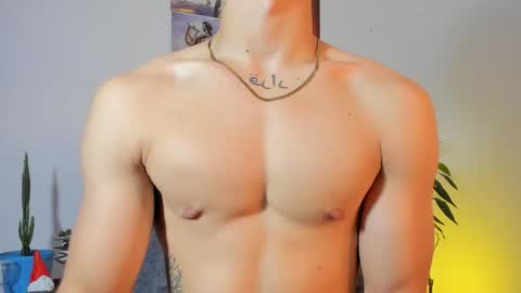 x   online show from February 28, 8:19 pm