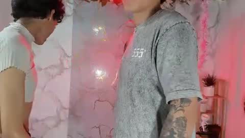 chicos hot online show from July 14, 7:09 pm