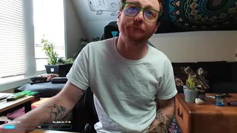 alexfoxxe online show from February 9, 5:43 pm