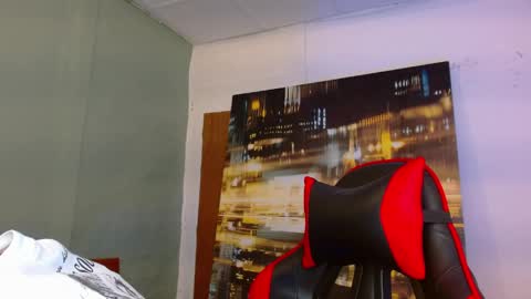 alexgiraldo__ online show from June 3, 2:02 am