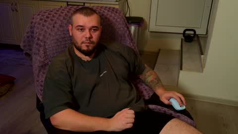 Alex online show from February 14, 8:59 pm