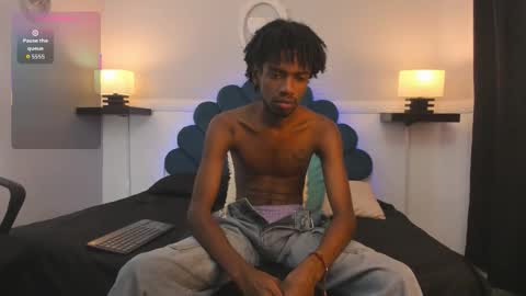 Alex Jaccob online show from October 18, 2:22 pm