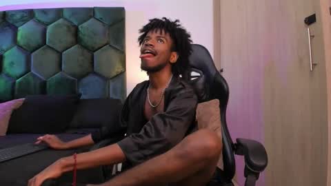 Alex Jaccob online show from February 28, 6:18 pm