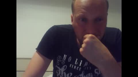Alex online show from May 26, 8:27 pm