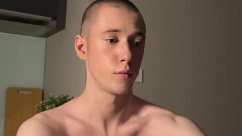 Snapshot of alexwos chatting on January 8, 9:10 am Alex online show from January 8, 9:10 am