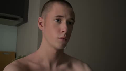 Snapshot of alexwos chatting on January 11, 8:11 am Alex online show from January 11, 8:11 am