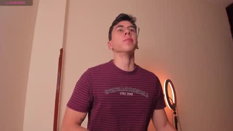 Alex Oconnor online show from February 3, 1:19 pm