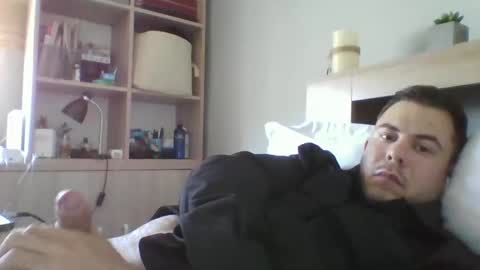 alexxro20 online show from April 16, 12:16 pm