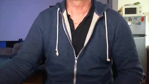 Snapshot of alexxx444704660 chatting on November 2, 9:13 am Alexxx1908 online show from November 2, 9:13 am