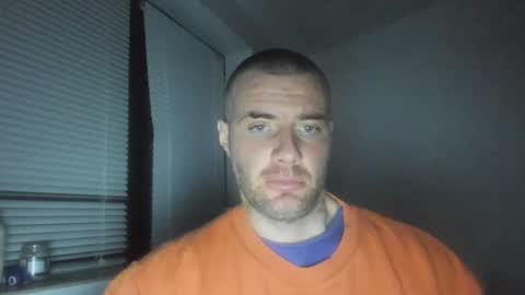 alfiesolomons87 online show from February 1, 9:19 pm