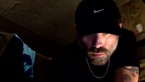 allitrunnin online show from April 17, 5:43 am