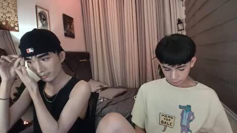 kim and josh online show from December 14, 6:59 pm