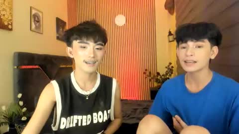 kim and josh online show from October 27, 8:27 am