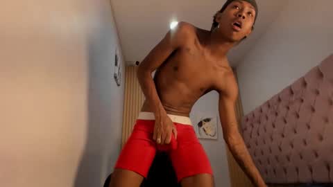 alluringangel01 online show from October 4, 2:49 am