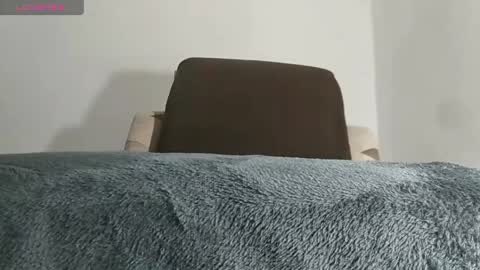 alotofcream4u online show from April 11, 6:53 am