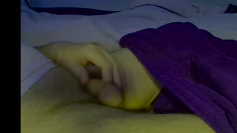 alphablue_wolf1295 online show from January 14, 6:56 am