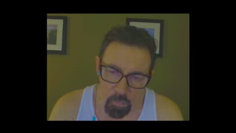 alphablue_wolf1295 online show from February 18, 12:09 am