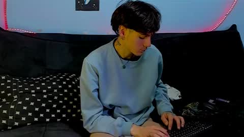 Dioniso online show from April 15, 8:09 pm