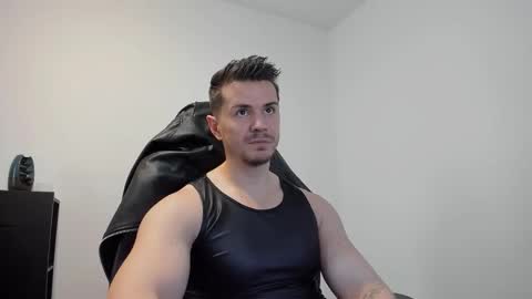 Snapshot of alphagodleatherking92 chatting on October 23, 7:34 am LeatherMaster online show from October 23, 7:34 am