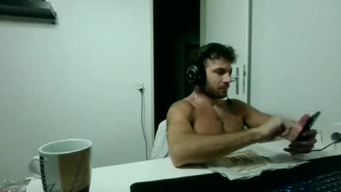 alphah_hunk online show from June 27, 7:41 pm