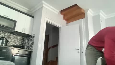 AlphAndre online show from February 8, 7:04 am