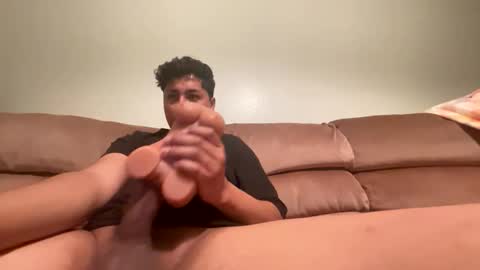 amadorlira95 online show from March 21, 6:39 am