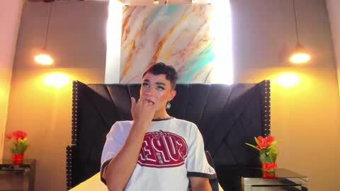 AMELIA online show from December 23, 4:54 am