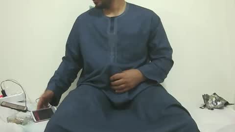 Amir online show from May 9, 2:34 am