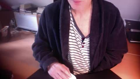 Amor2200 online show from February 10, 8:30 am