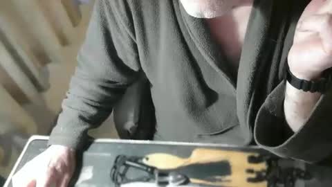 amslave4f online show from May 31, 7:59 pm