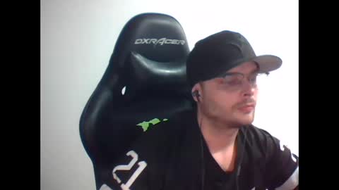 anarchyy1994 online show from March 15, 9:17 am