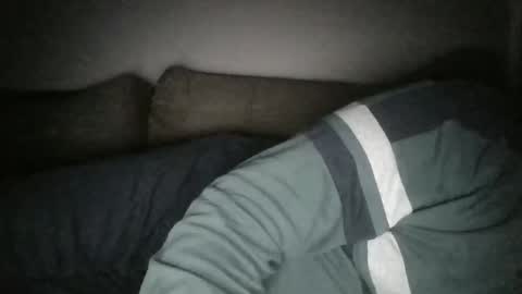 Snapshot of andellus chatting on January 26, 11:08 pm andellus online show from January 26, 11:08 pm