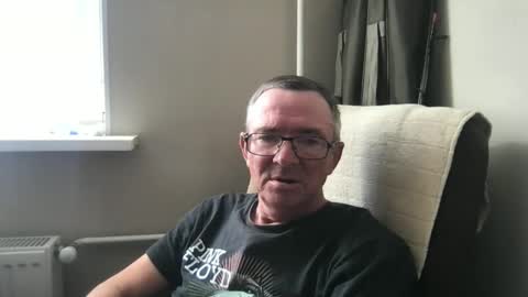 Snapshot of andreass60 chatting on September 24, 8:24 am andreass60 online show from September 24, 8:24 am