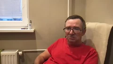 Snapshot of andreass60 chatting on December 5, 8:11 am andreass60 online show from December 5, 8:11 am