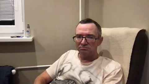 Snapshot of andreass60 chatting on December 30, 5:26 am andreass60 online show from December 30, 5:26 am