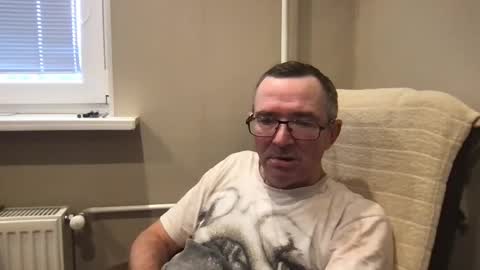 Snapshot of andreass60 chatting on January 7, 8:05 am andreass60 online show from January 7, 8:05 am