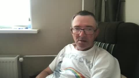 Snapshot of andreass60 chatting on September 15, 5:31 am andreass60 online show from September 15, 5:31 am