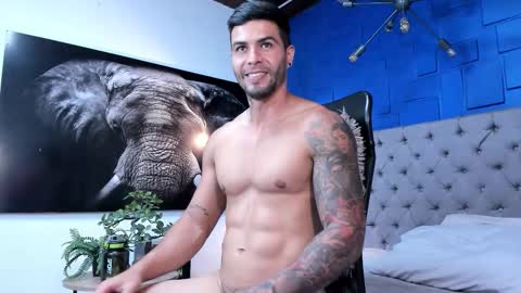 insta andres clark  online show from November 20, 10:41 pm