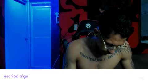 Andres white online show from March 29, 2:01 am