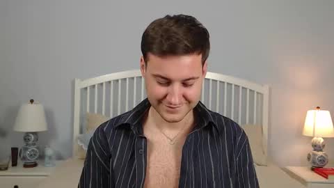 Justin Andrew online show from October 2, 2:21 pm