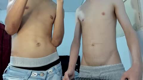 andrew_2811 online show from January 10, 6:07 am