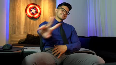 Andrew online show from December 11, 6:27 am