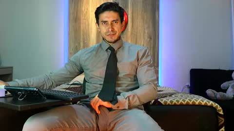 Andrew online show from September 9, 5:07 am