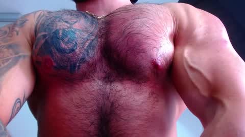 andrew_holden__ online show from January 23, 10:54 pm