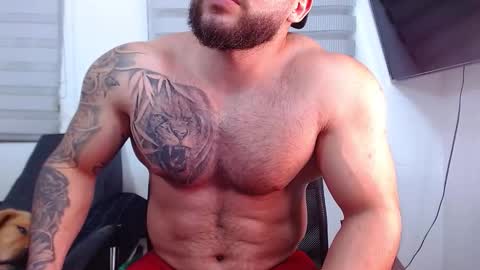 andrew_holden__ online show from February 10, 12:04 am