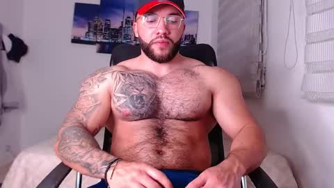 andrew_holden__ online show from September 9, 1:05 am