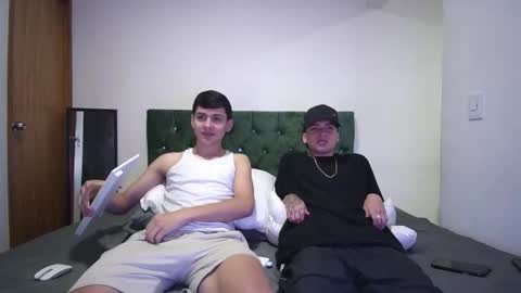 Snapshot of andrew_restrepo chatting on October 3, 11:54 pm andrew restrepo online show from October 3, 11:54 pm