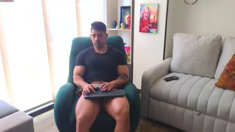 Andrew online show from February 11, 3:39 pm