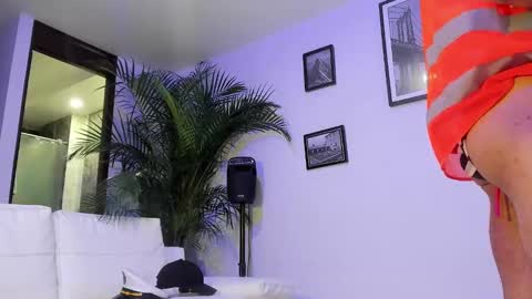 Andrew Johnson online show from January 17, 7:53 pm